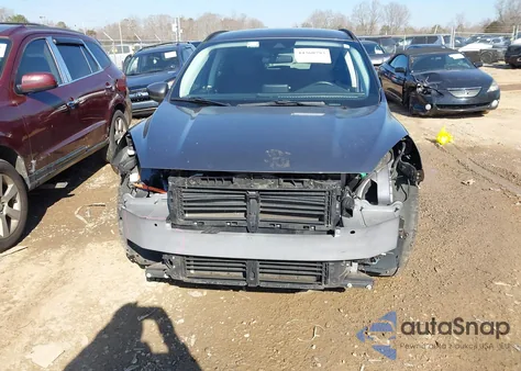 2021 Ford Escape Sel Hybrid z USA, uszkodzony, nr VIN 1FMCU0CZ9MUA77102